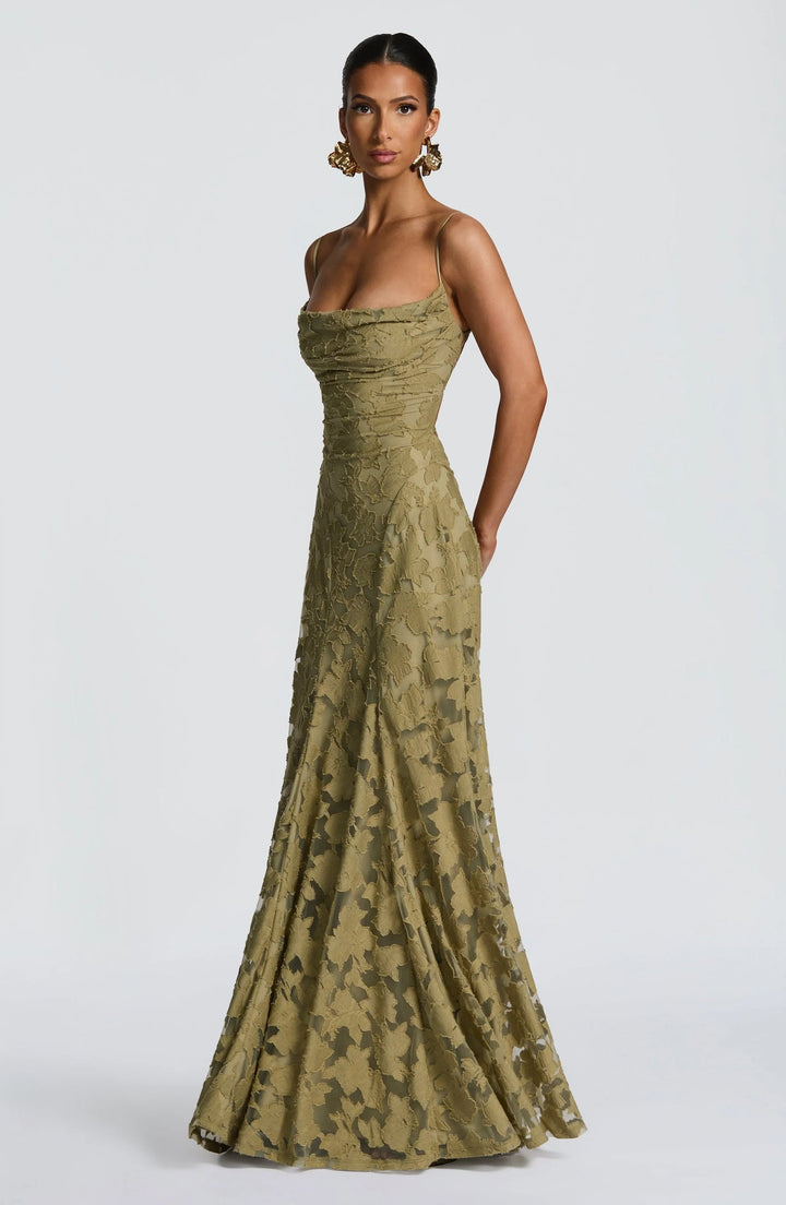 CELESTE - ELEGANT MAXI DRESS