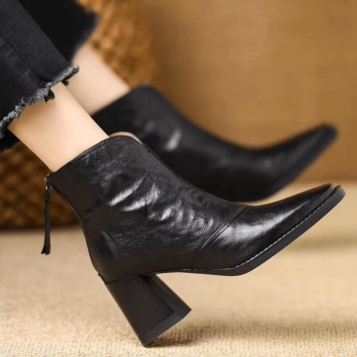 CLAUDIA - MID-HEEL ANKLE BOOTS